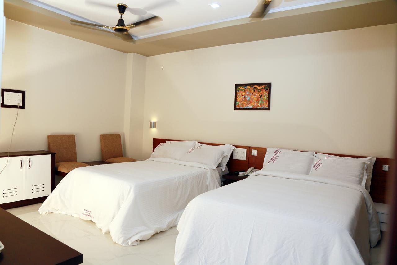 Anandkrishna Residency Hotel Guruvāyūr Екстериор снимка